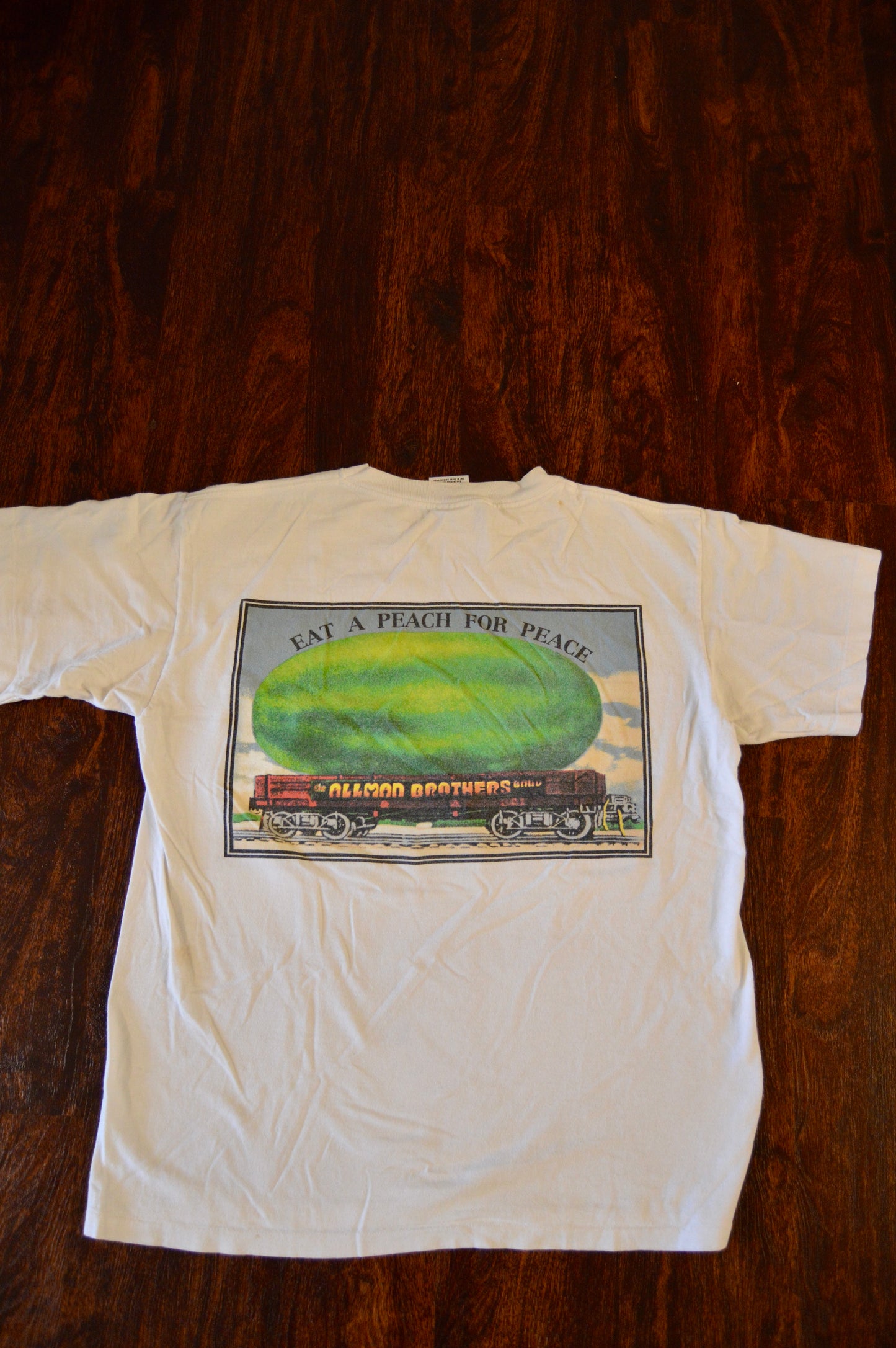 Vintage Allman Brother’s eat a Peach for Peace tee
