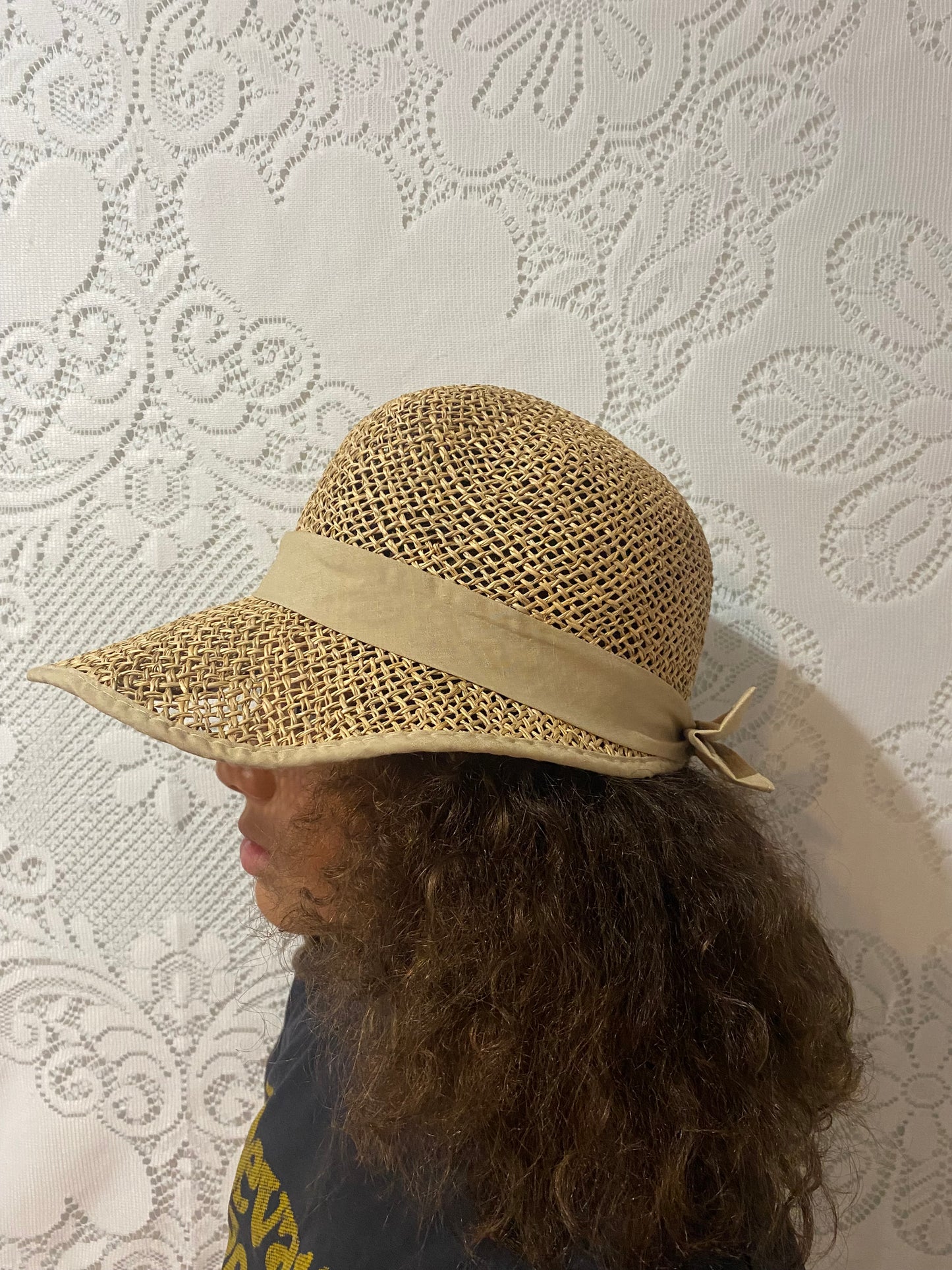 Tan straw visor hat