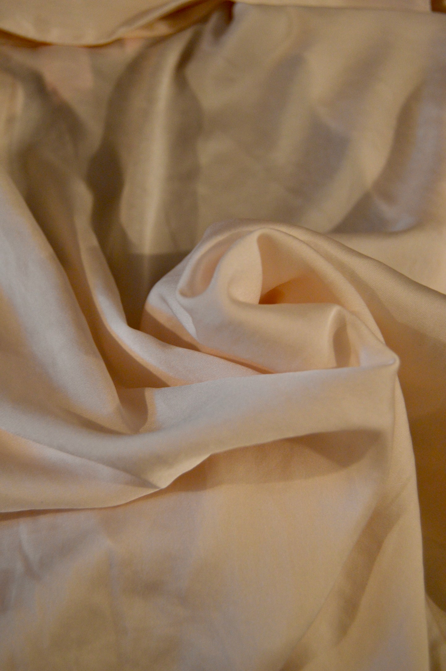 Victoria’s Secret creamy light pink tie blouse
