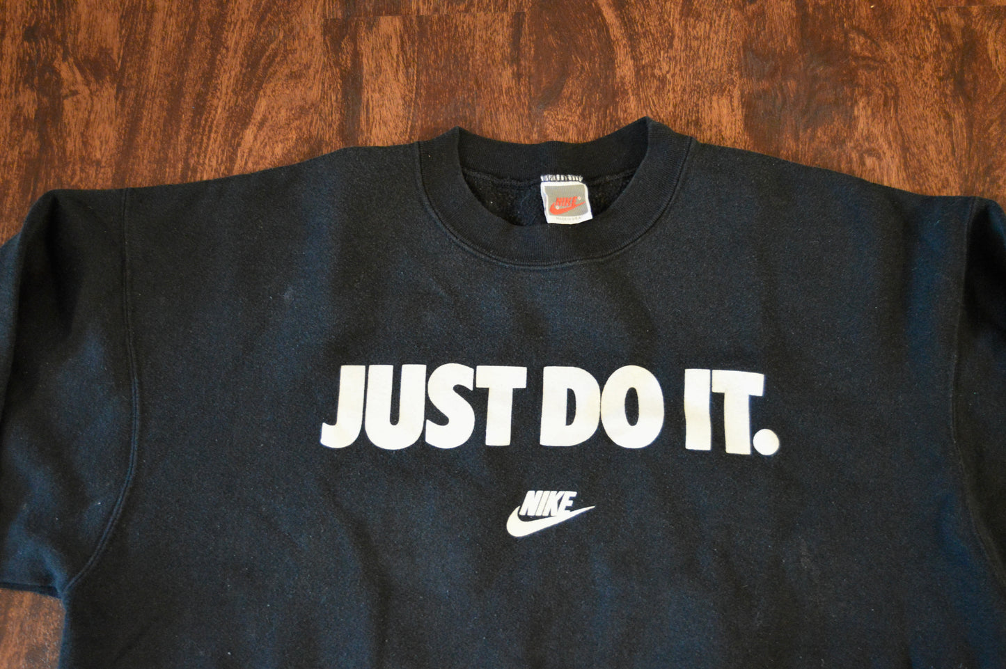 90’s NIKE crewneck