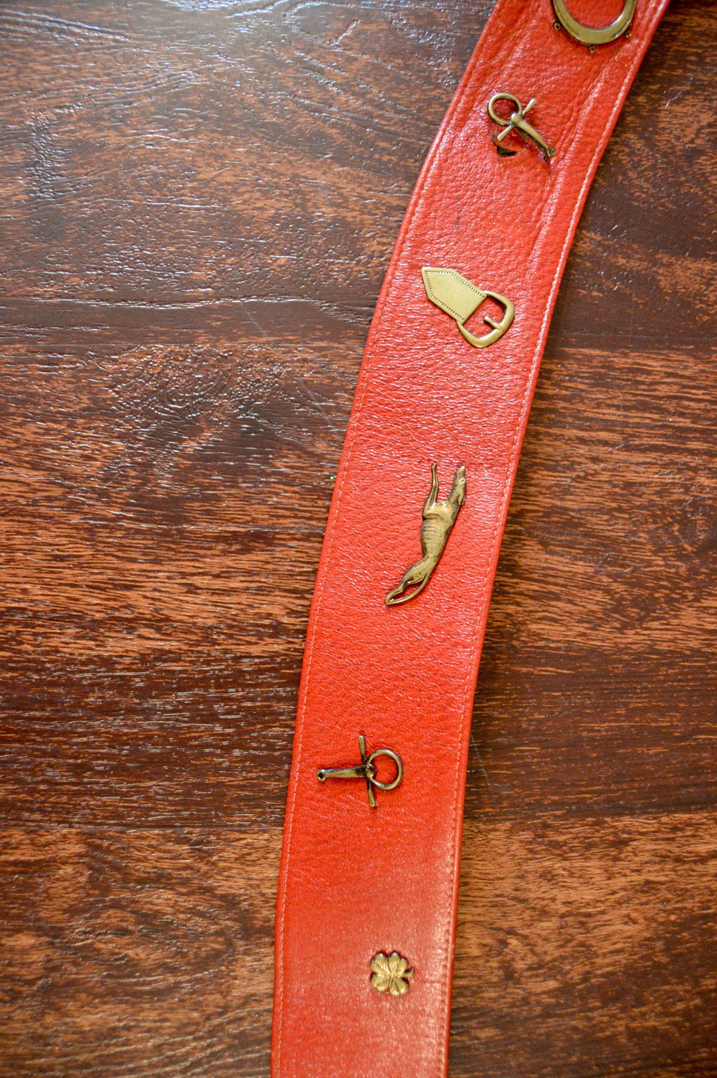 Vintage Garay red riding belt