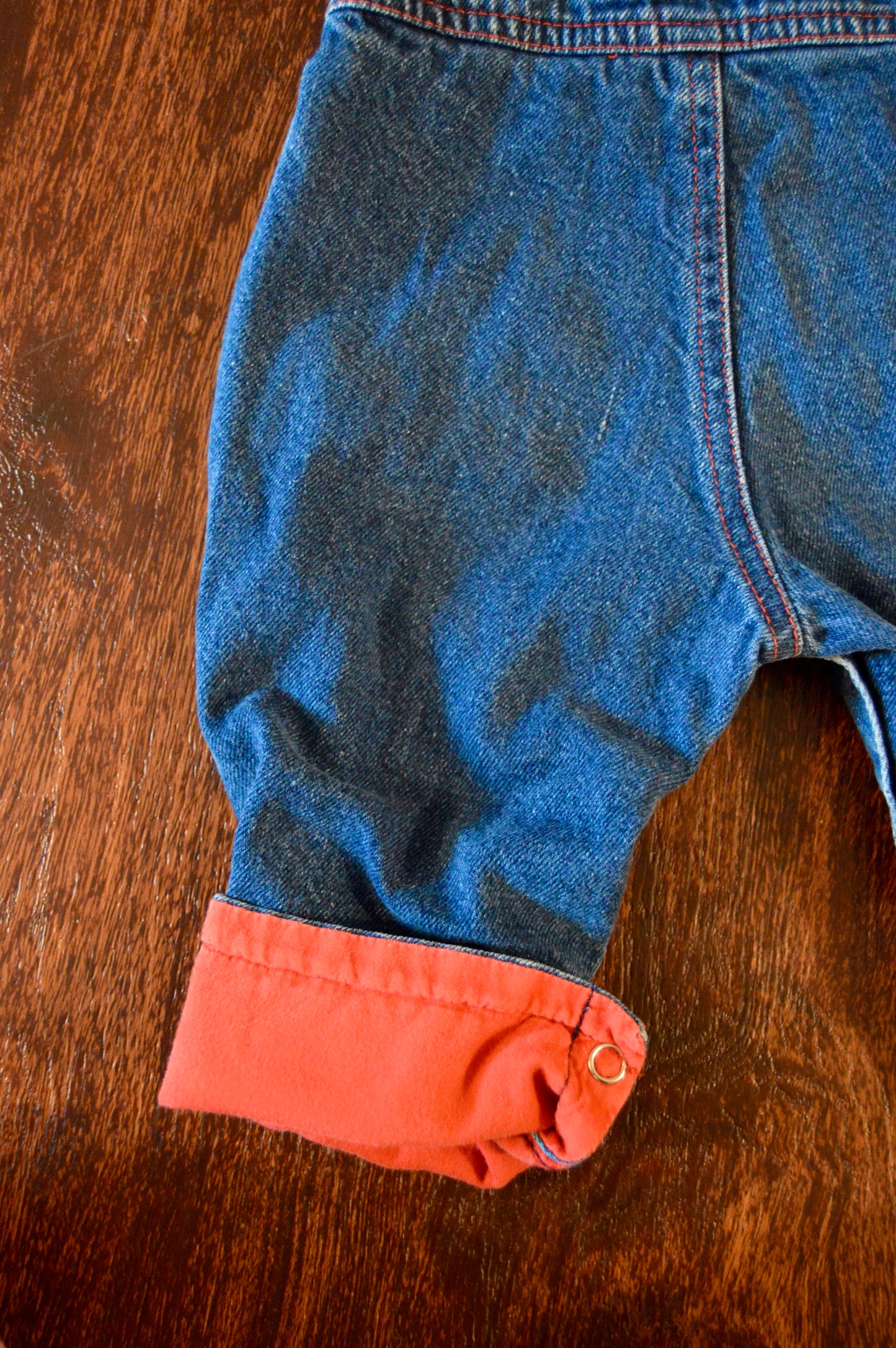 Vintage transport. Overalls