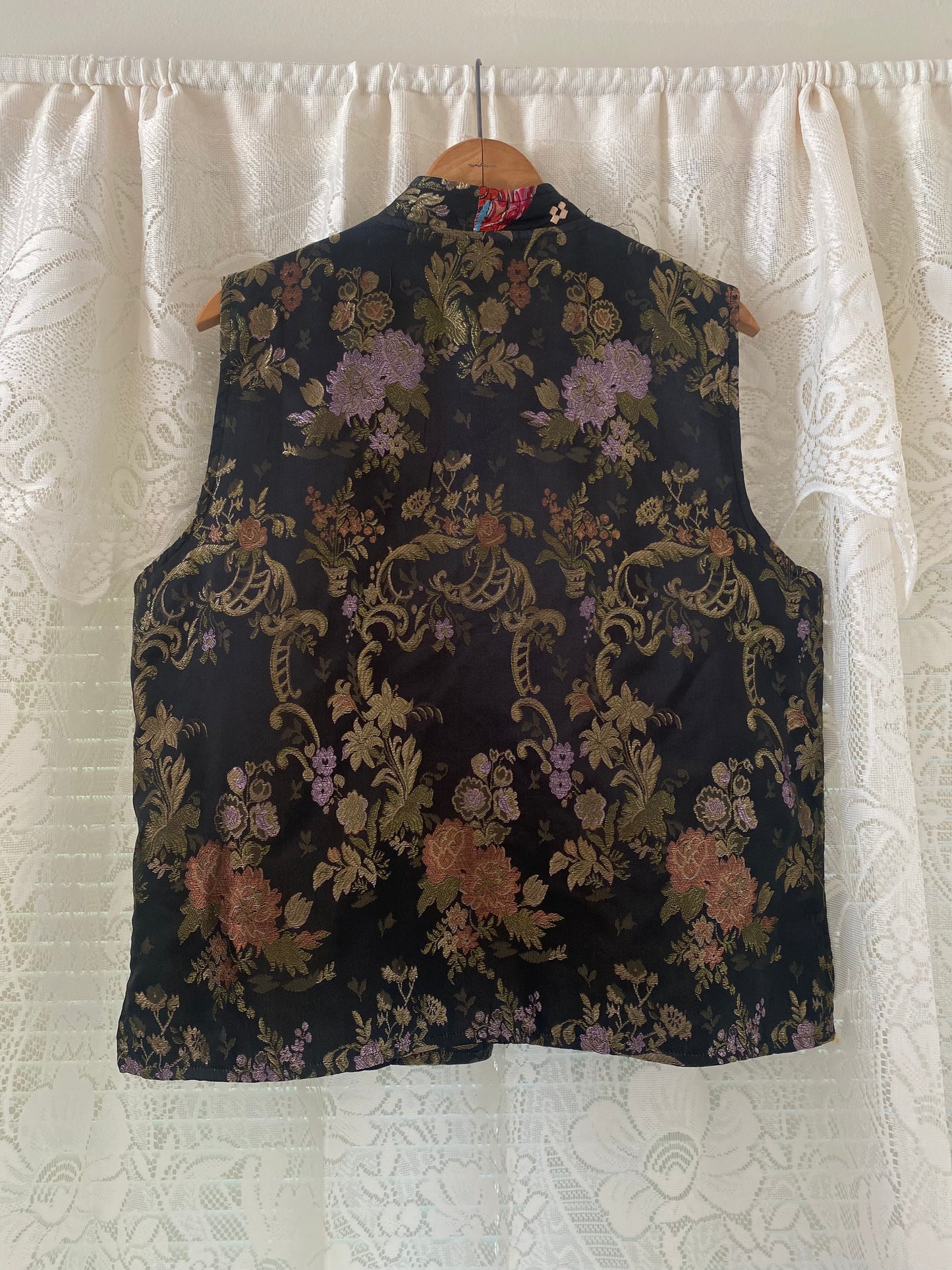 CC patterned vest