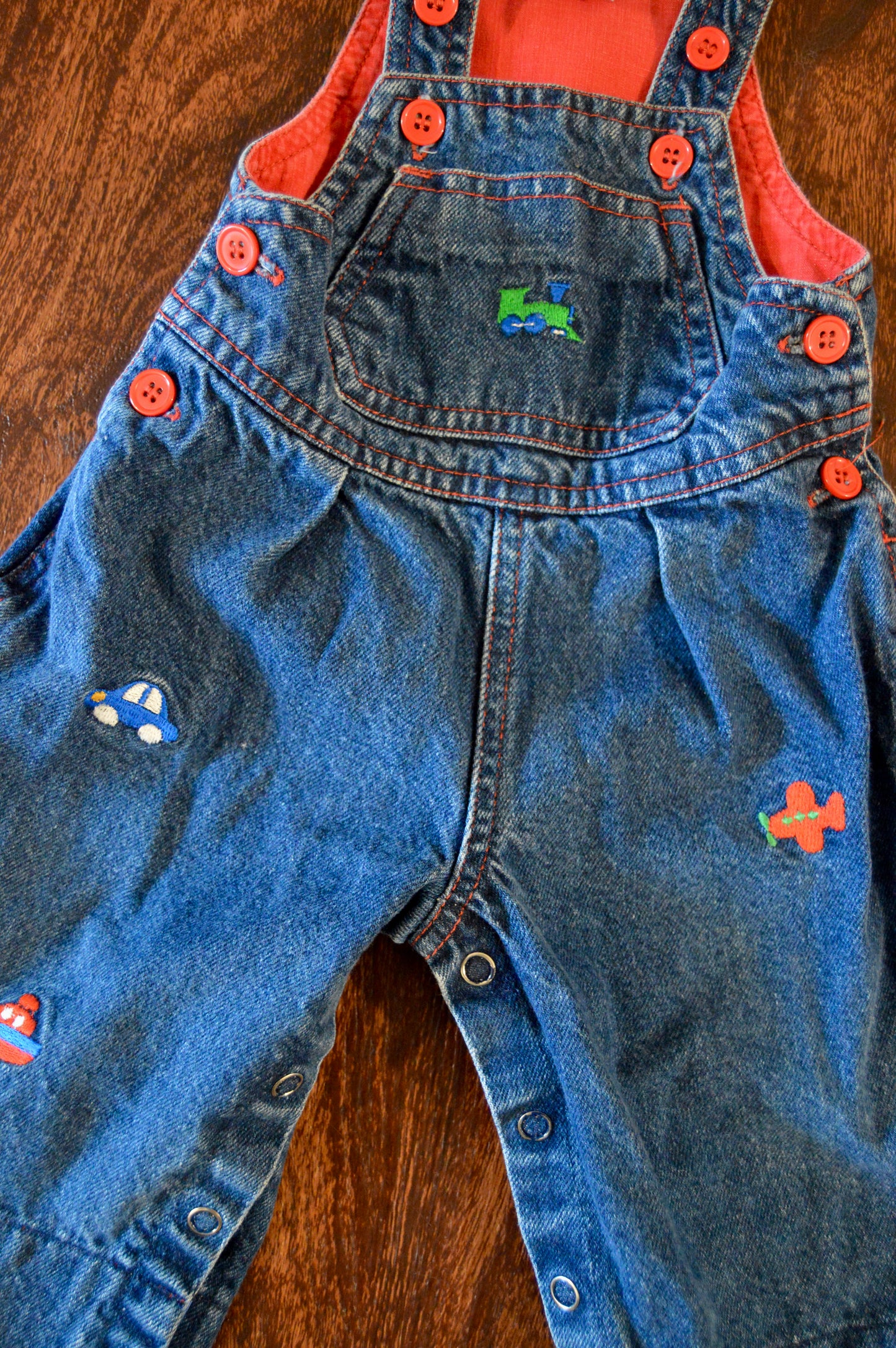 Vintage transport. Overalls