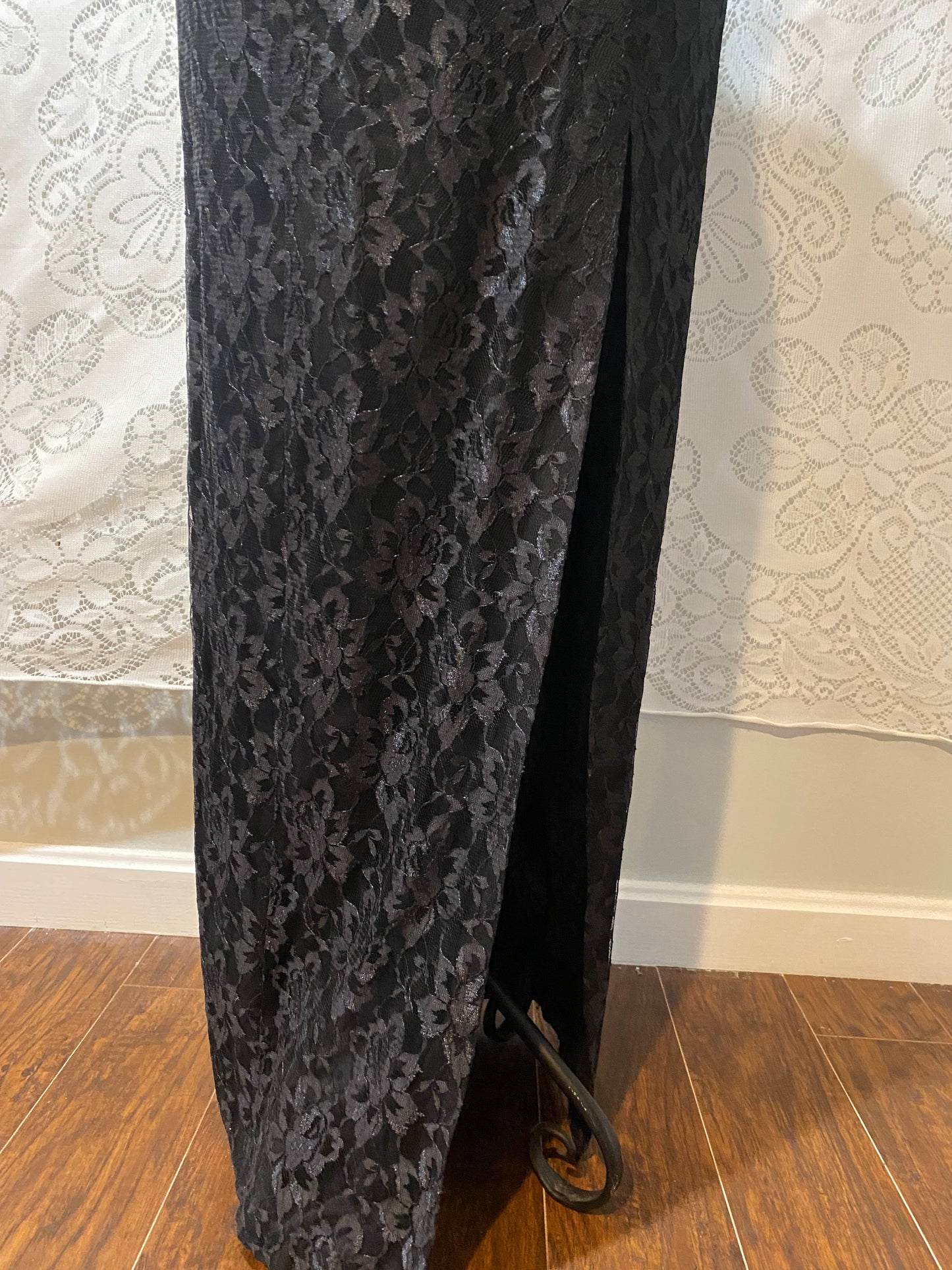 Vintage L.A. GLO lacy maxi