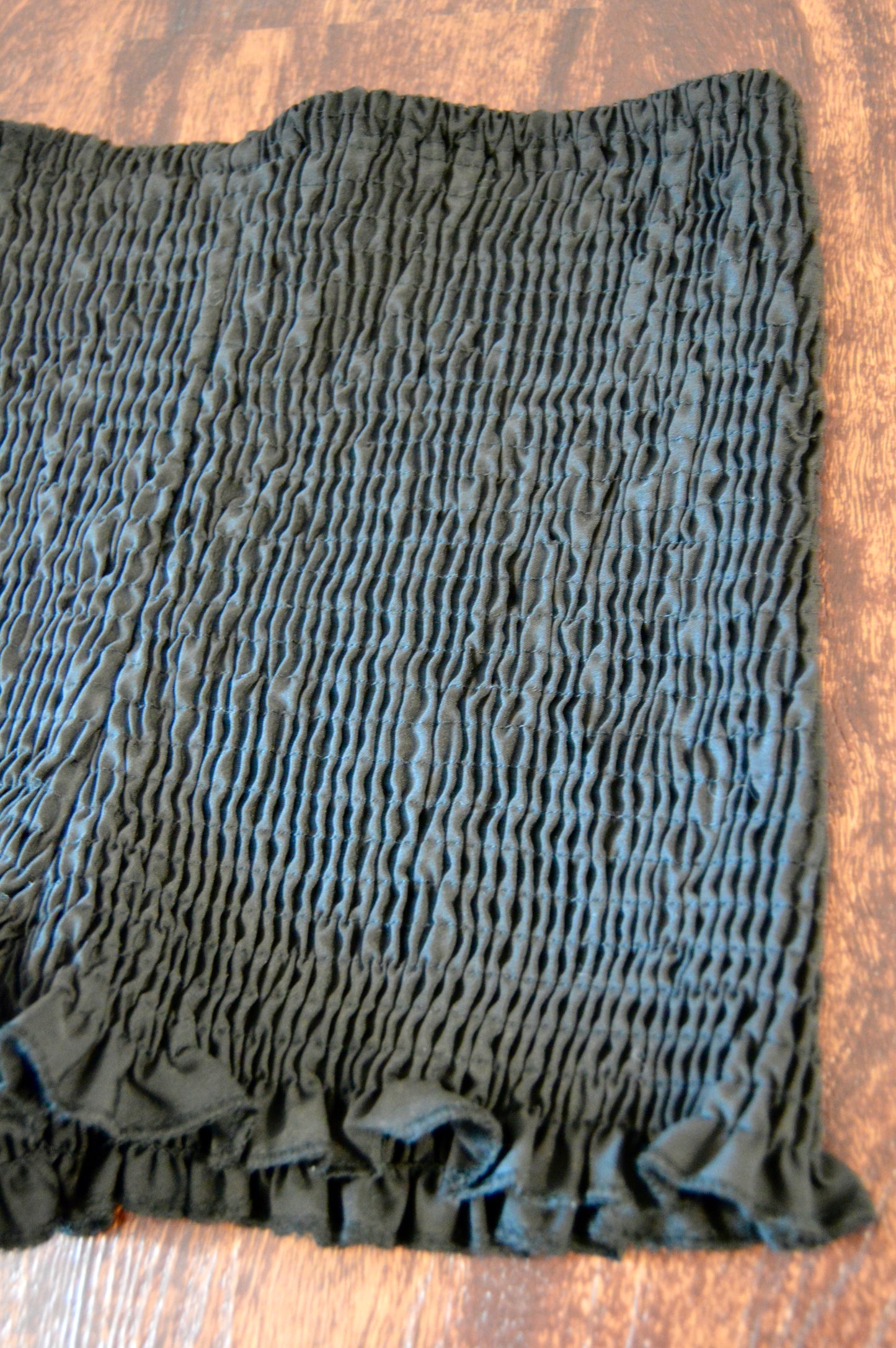 Black stretchy ruffle bloomers