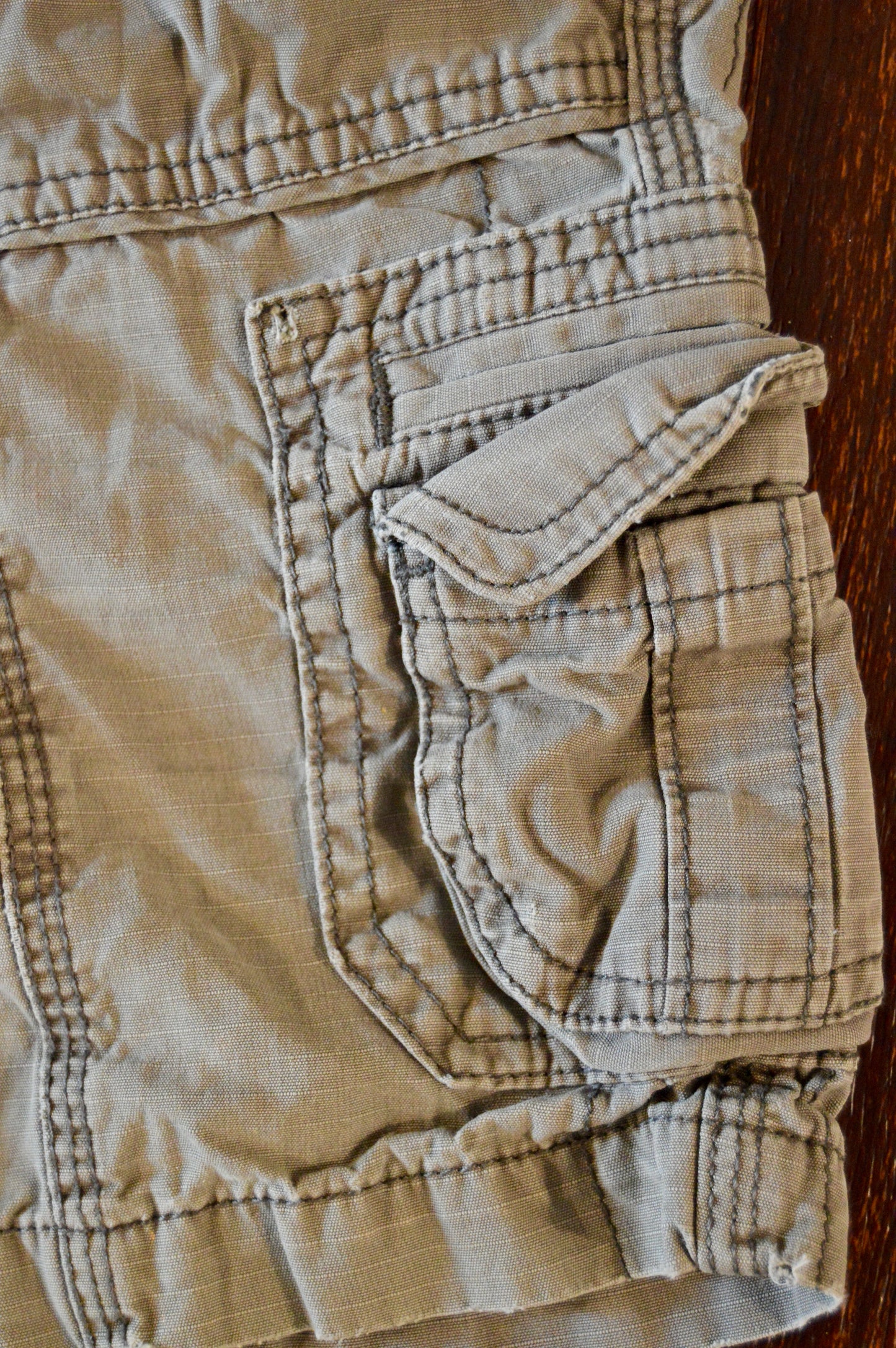 Vintage Eddie Bauer cargo shorts