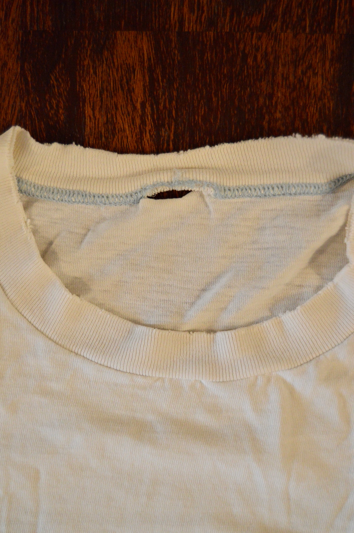 80’s Hobie tee