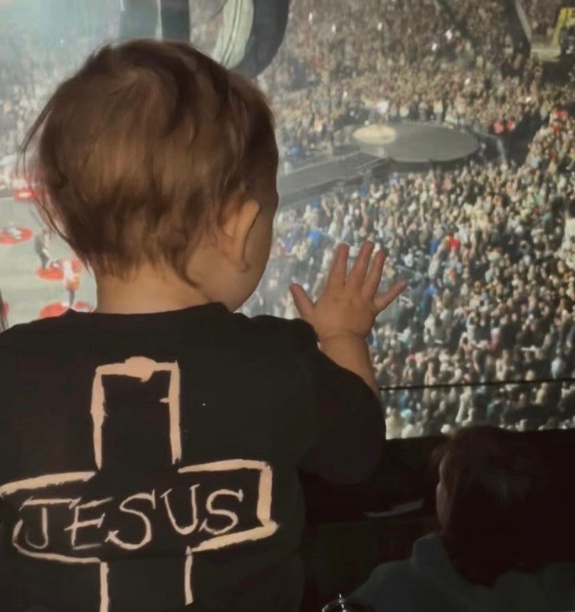 JESUS SAVES
