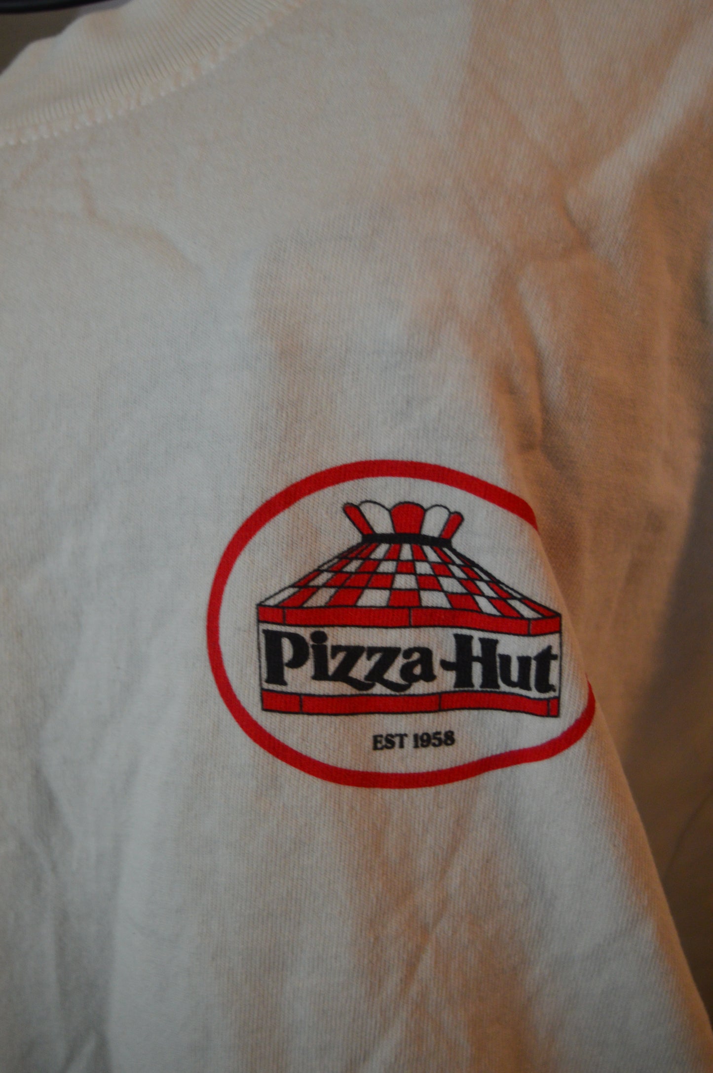 Vintage Pizza Hut tee