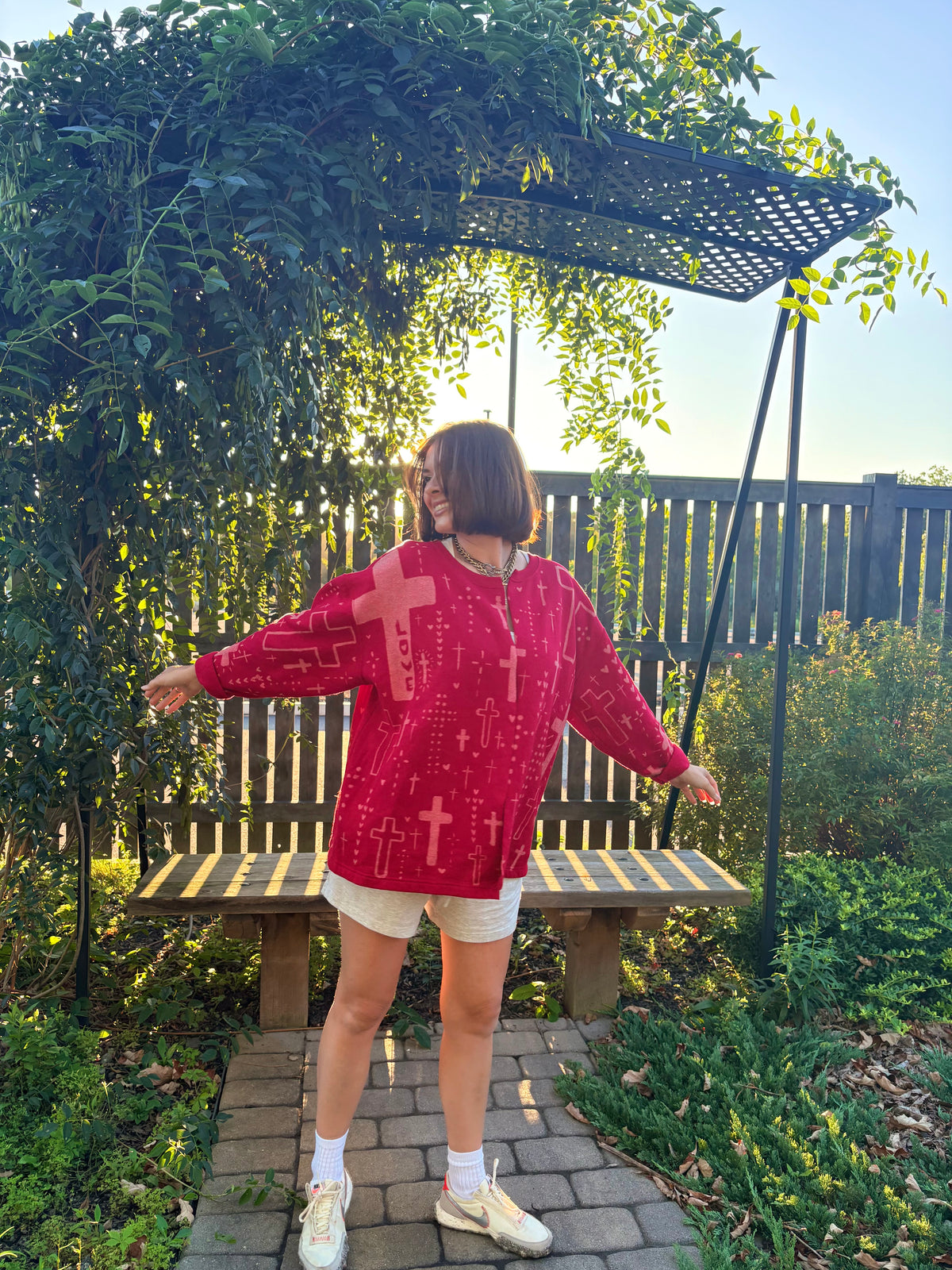 Cherry Corinthians throw on!