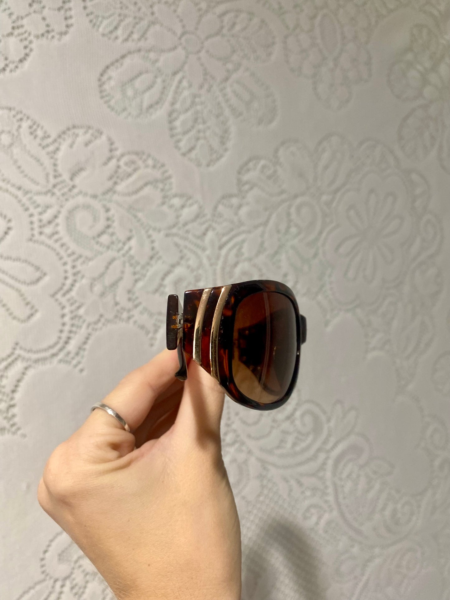 Vintage Oscar De La Renta Sunglasses