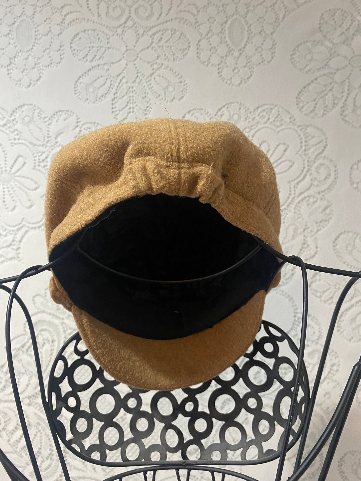 Papillon tan wool baker boy hat