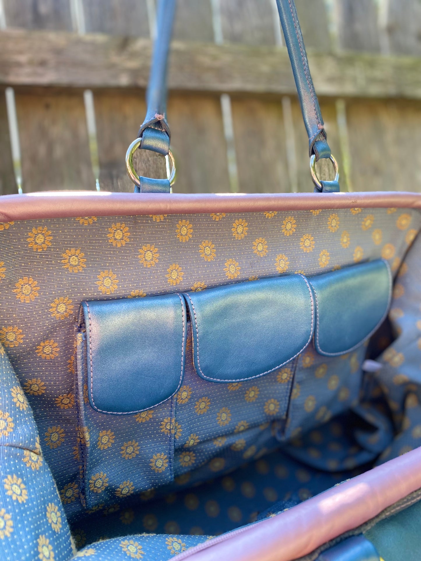 Isabella Fiore tote/weekender bag