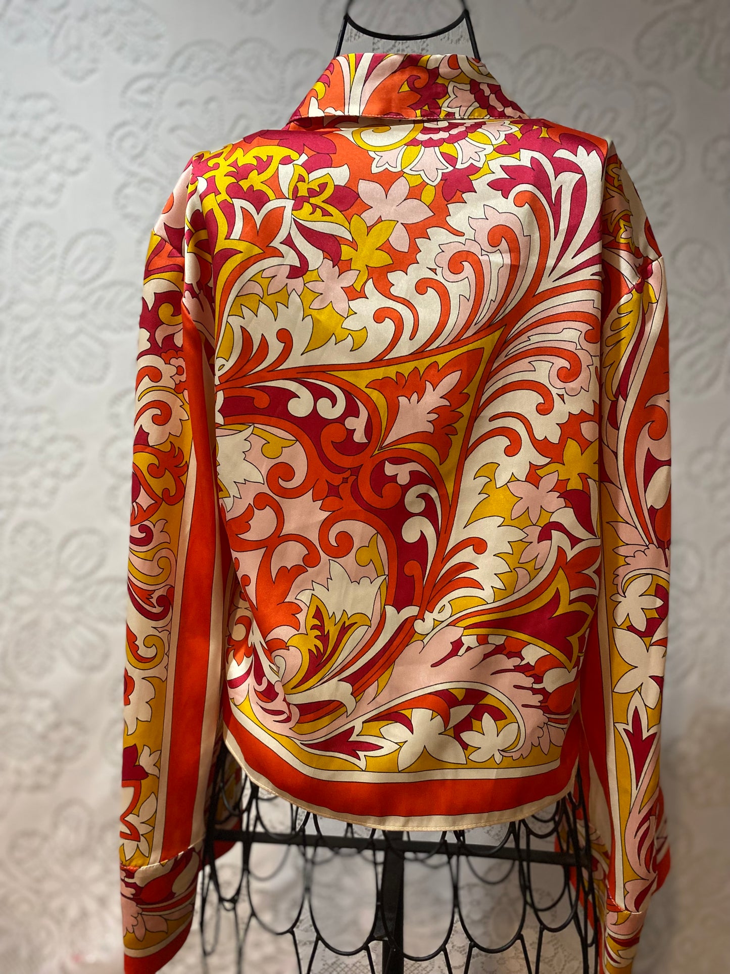 NWT 70’s inspired Zara blouse