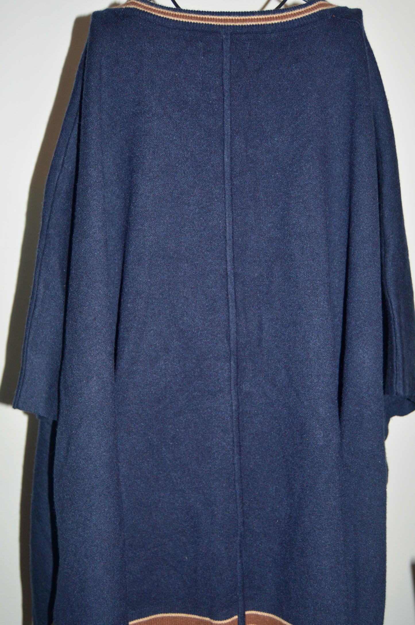 House of Harlow poncho