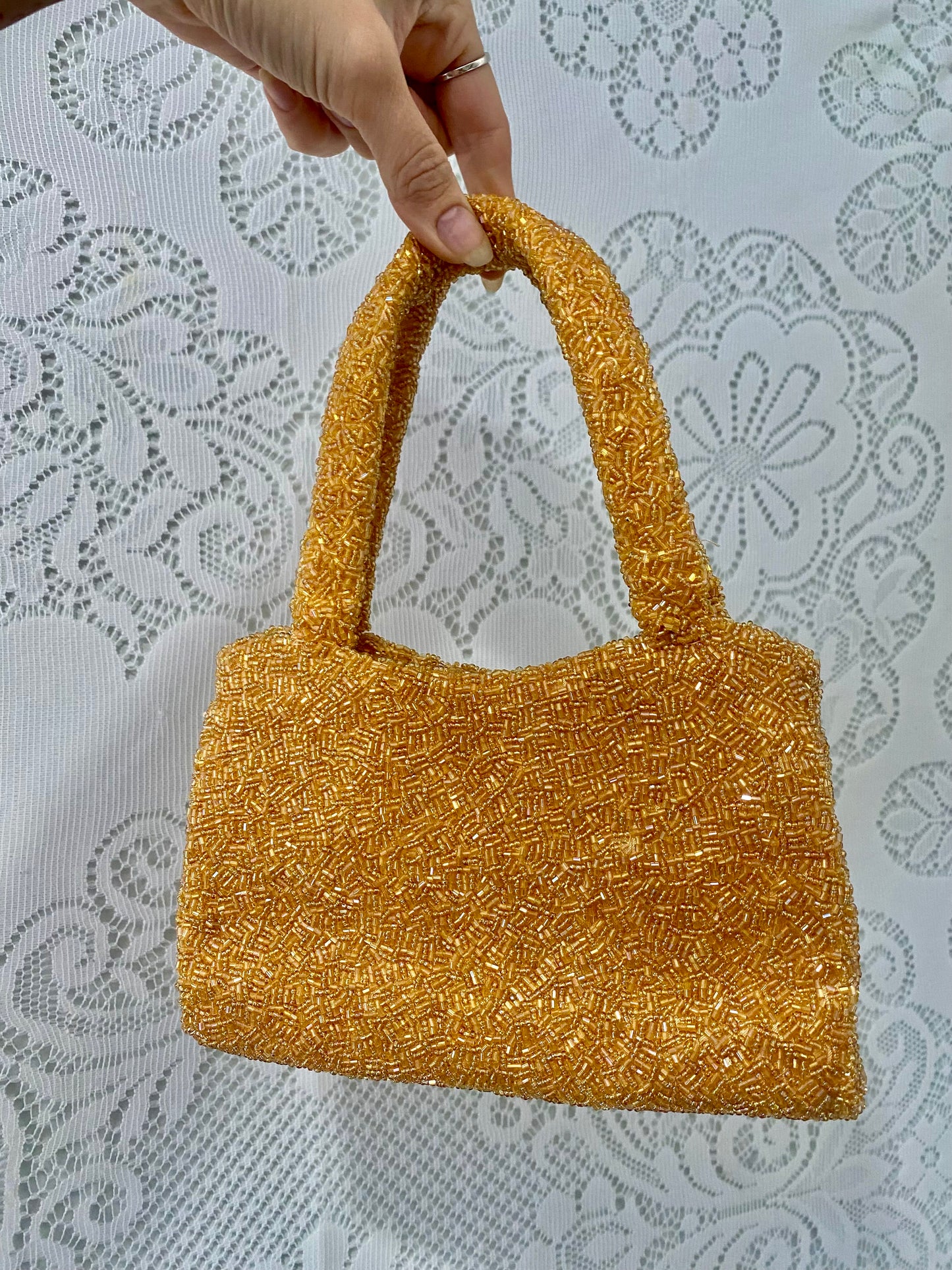 Vintage Carlisle yellow beaded purse