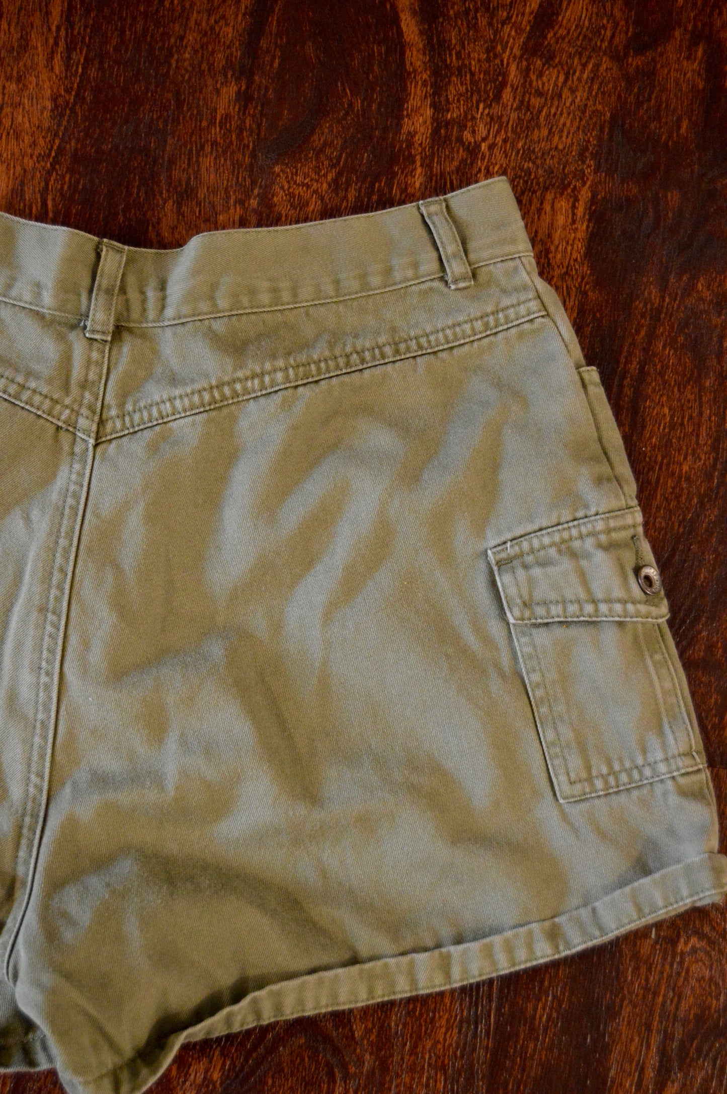 Vintage Gap cargo shorts