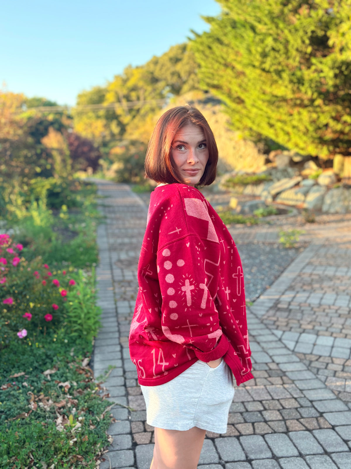 Cherry Corinthians throw on!