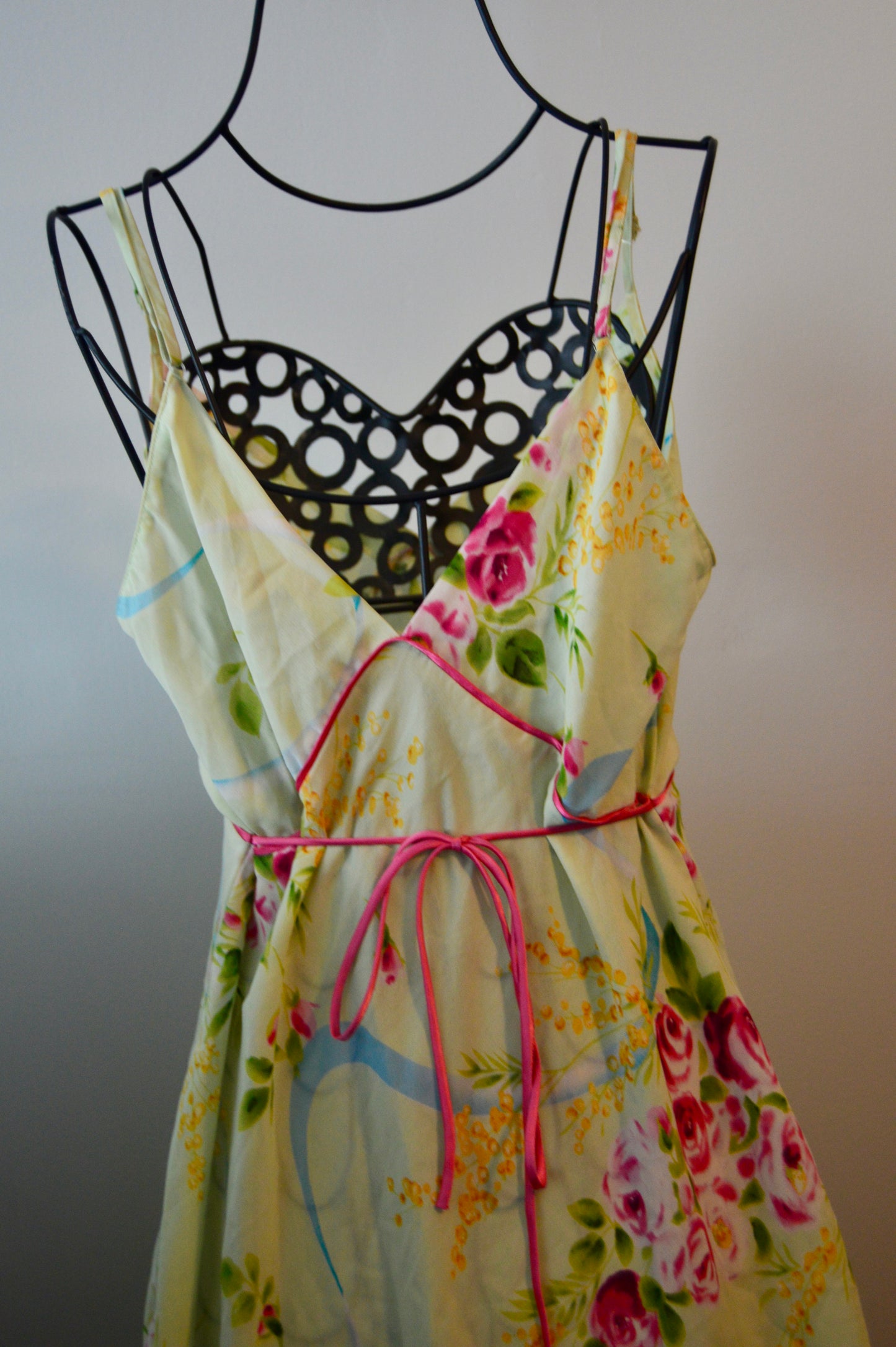 Vintage Oscar De La Renta floral slip