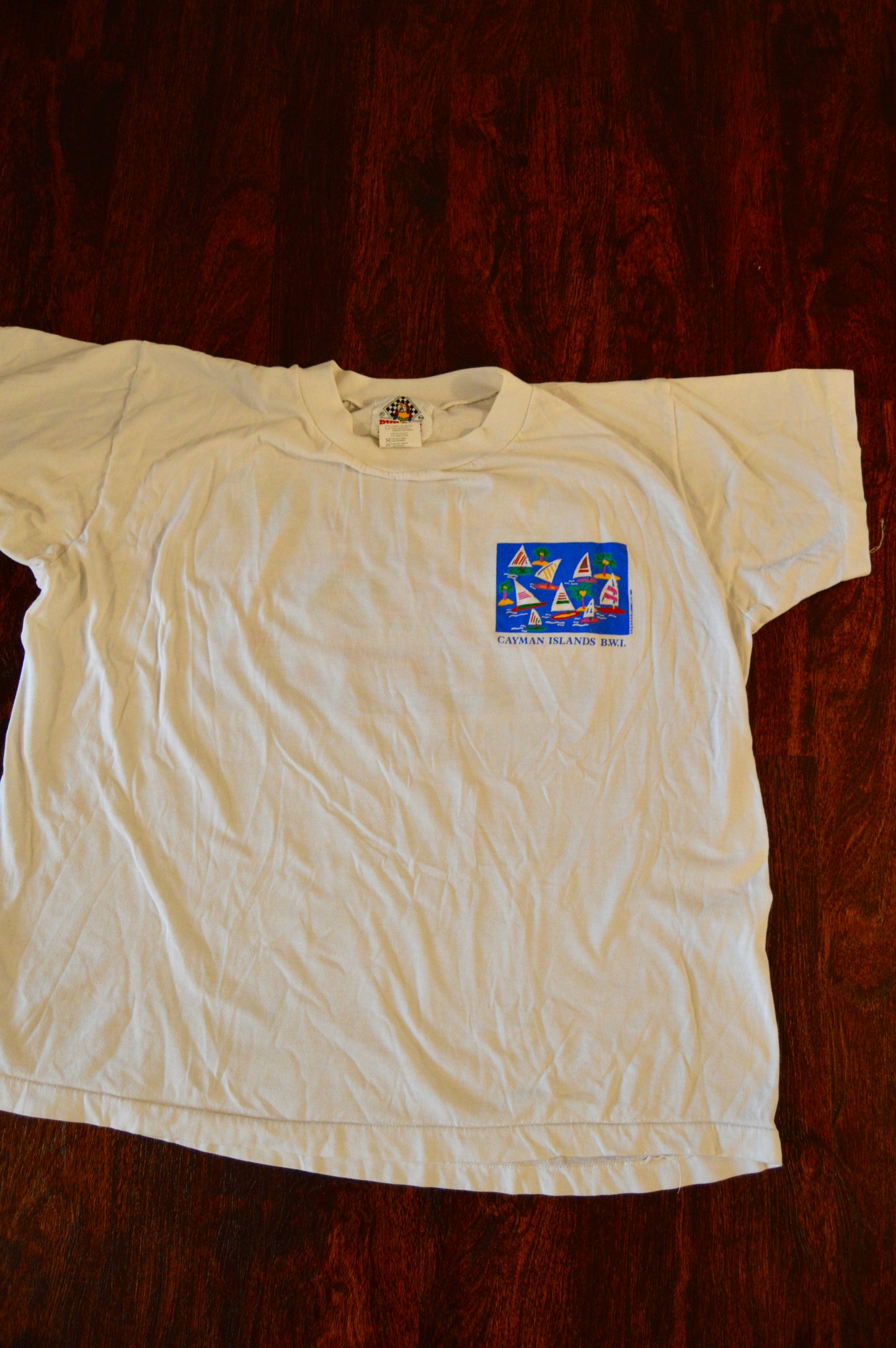 Vintage Cayman Islands tee