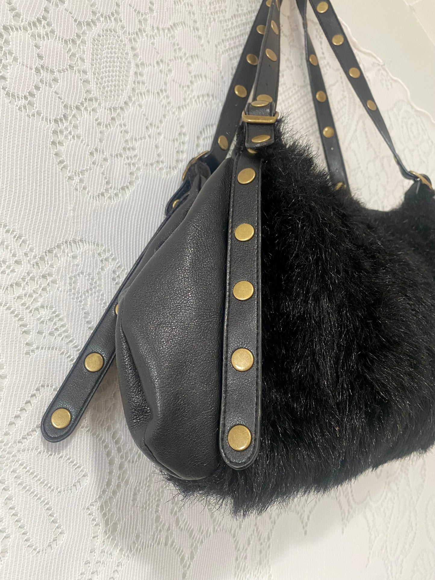 Vintage Metro 7 Faux fur bag