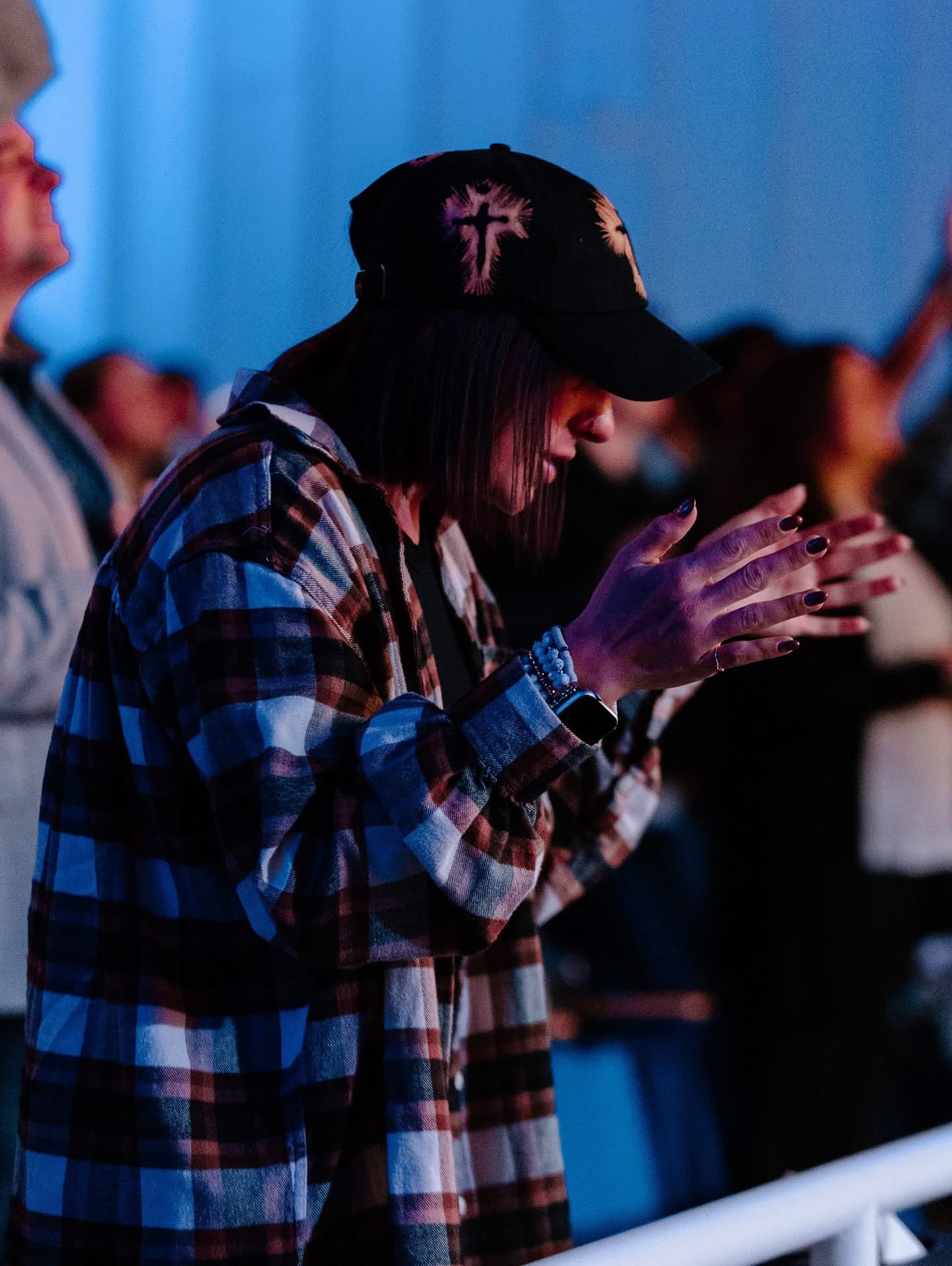 “Death has come alive” hat