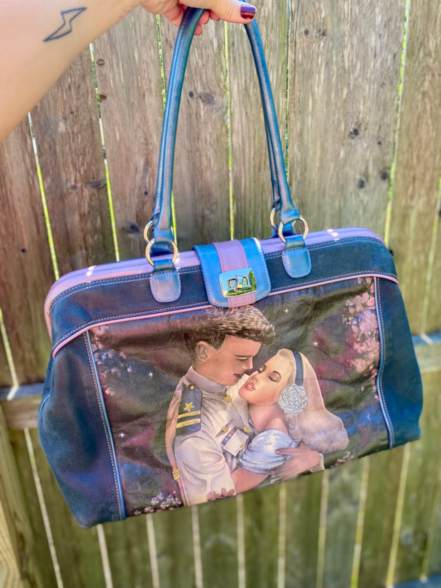 Isabella Fiore tote/weekender bag
